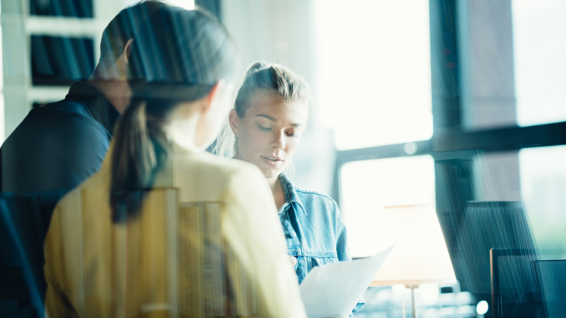 Tre KAMare som pratar om en Kundplan - Key Account Plan